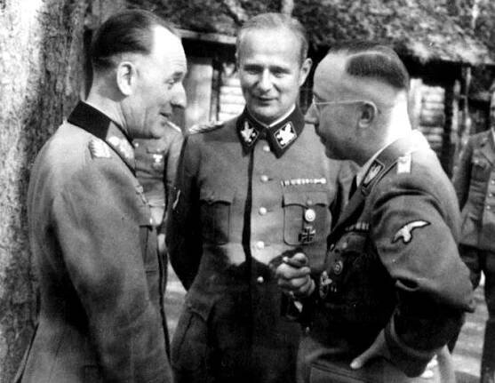 hitler's-men-heinrich-himmler-nazi-germany-second-world-war-ww2-rare-pictures-photos-images-karl-wolff