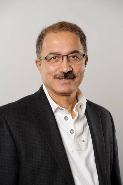 Dr. Randhir Kapoor in Dallas, Irving & Keller, TX | PerioLife Periodontics & Implant Dentistry