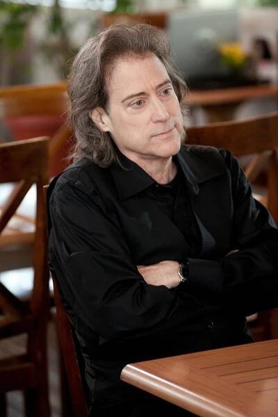 Larry, kroť se - Azylový dům - Z filmu - Richard Lewis