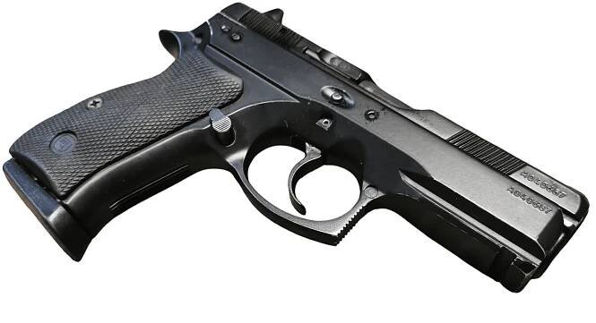 Samonabíjecí pistole CZ75D Compact, r.: 9mm Luger - použitá - Obrázek 2