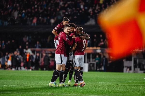 V osmifinále proti Liverpoolu | sparta.cz