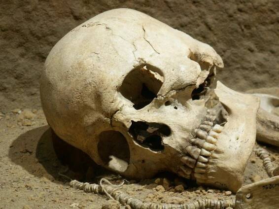 Archeologové našli v Peru obrovské místo pro rituály. Objevili ostatky 140 dětí