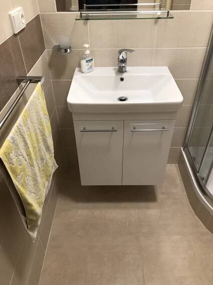 Rekonstrukce byt.jádra bytu 3+1,obklad Textile | Skála - koupelny na klíč