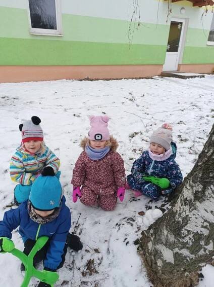 Zima, zimička - Oficiální stránky Mateřské školy Uhlířské Janovice