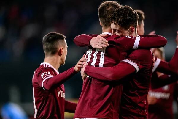 FC Viktoria Plzeň : AC Sparta Praha - Články | sparta.cz