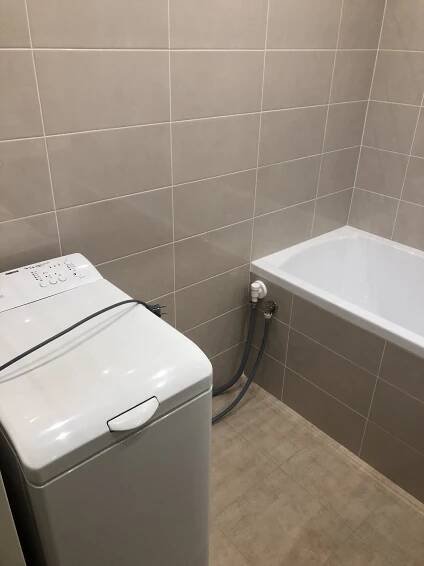Rekonstrukce bytového jádra bytu 3+1,obklad Concept | Skála - koupelny na klíč