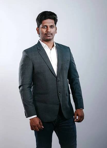 Booshnam -The Entrepreneur
