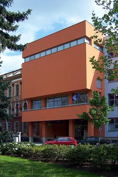Fakulta elektrotechniky a informatiky Univerzity Pardubice - Wikiwand