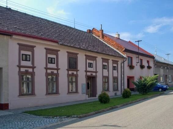 Kostelec u Holešova - Živéobce.cz