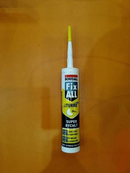 SOUDAL Fix All Turbo vytvrzující lepidlo 290g bílé
