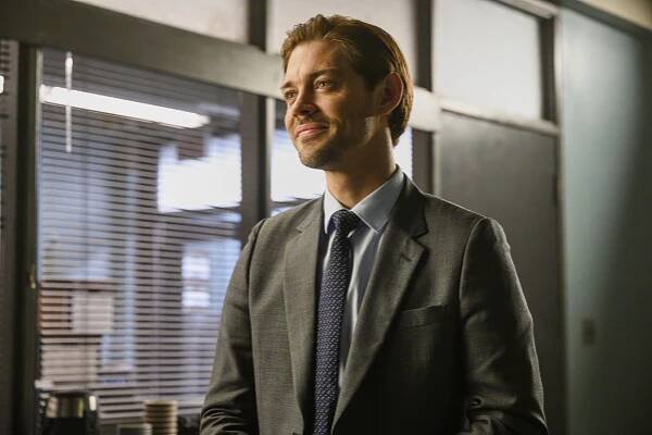 Prodigal Son - Internal Affairs - Z filmu - Tom Payne