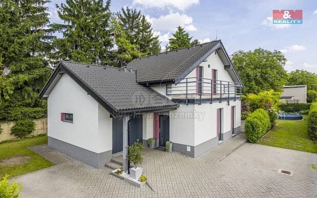 Rodinné domy, Nový Brázdim, Brázdim, 198 m²