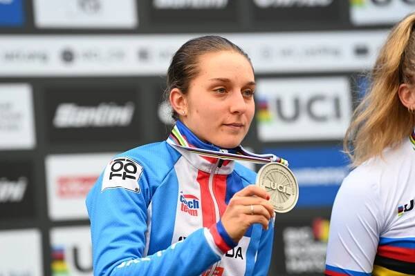 Kristýna Zemanová, stříbro na MS v cyklokrosu Tábor 2024 kat. ženy do 23 let (40)