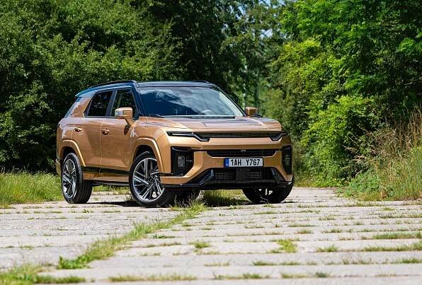 První ssangyong, který není ssangyong: Actyon je po strop vybavené auto za cenu základního Kodiaqu. Čechům bude chybět jediná věc