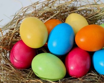 Velikonoční jídlo: Tradiční recepty a inspirace pro sváteční oslavu