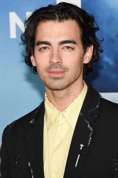 Joe Jonas Joins Billy Joel Onstage for 'Uptown Girl': 'Bucket List Moment