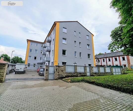 Rakouská, Milovice - Mladá, okres Nymburk