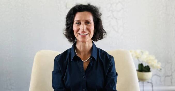 lenkacharvatova.com