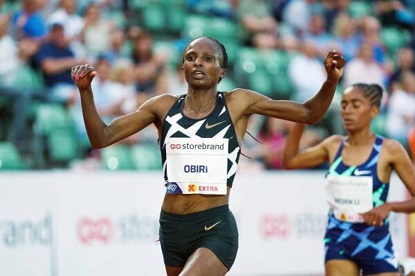 Warholm breaks world 400m hurdles record with 46.70 in Oslo | REPORTS | World Athletics
