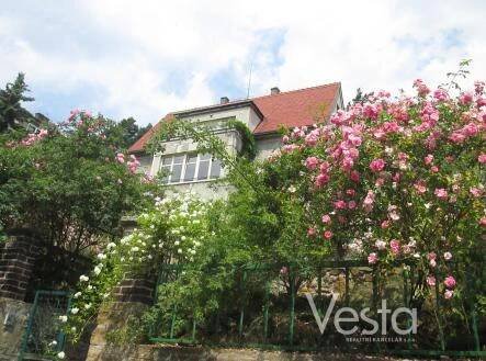 Nádherná pozdně modernistická vila v Děčíně | Realitní kancelář Vesta Děčín