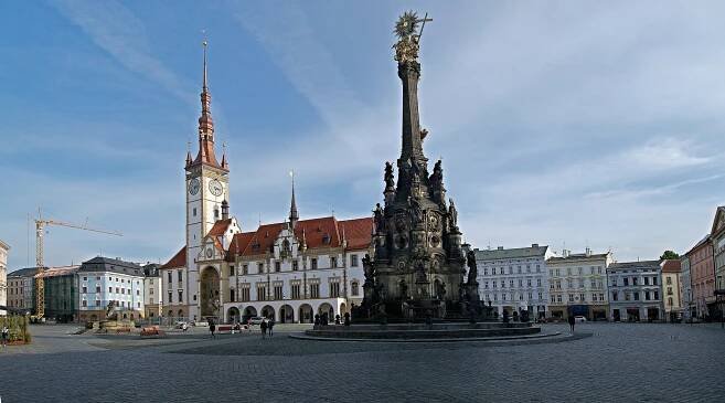 Olomoucká radnice už září v novém. Takto se proměňovala