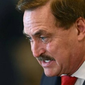 Mike Lindell Melts Down Over 'Lumpy Pillow' Mention in Deposition: Video