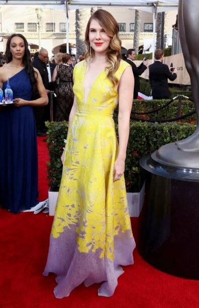 Lily Rabe