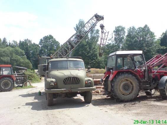 1967 Tatra 138 jeřáb / bagr V8 diesel
