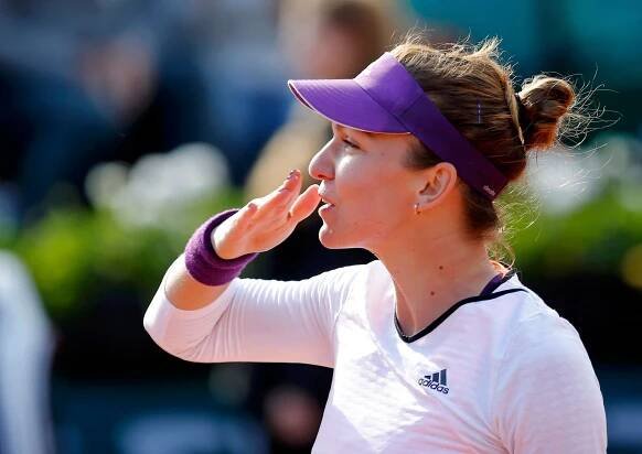 Petkovicová, Halepová a Nadal jsou v semifinále French Open