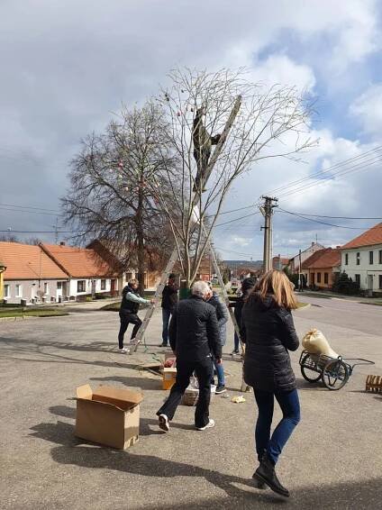 Velikonoční výzdoba - Oficiální stránky městysu Vémyslice