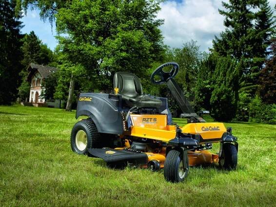 Cub Cadet RZT-S 46, zero-turn rider s bočním výhozem