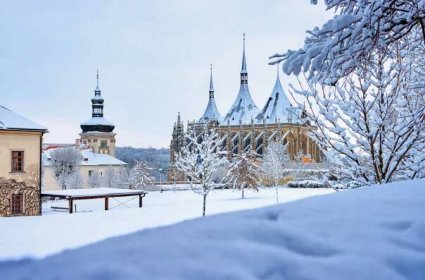 Období adventu ve středních Čech: betlémy, tradice a zážitky