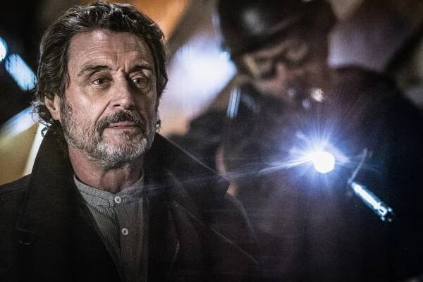Hellboy: Film překvapí spoustu lidí, myslí si Ian McShane