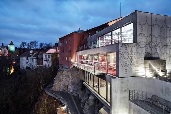Rajská pohoda na Náchodsku: wellness, snídaně a romantická večeře