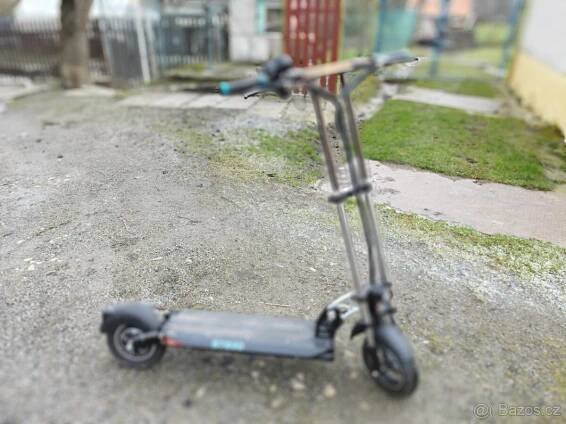 Elektrokoloběžka Bluetouch BT800 - Tábor