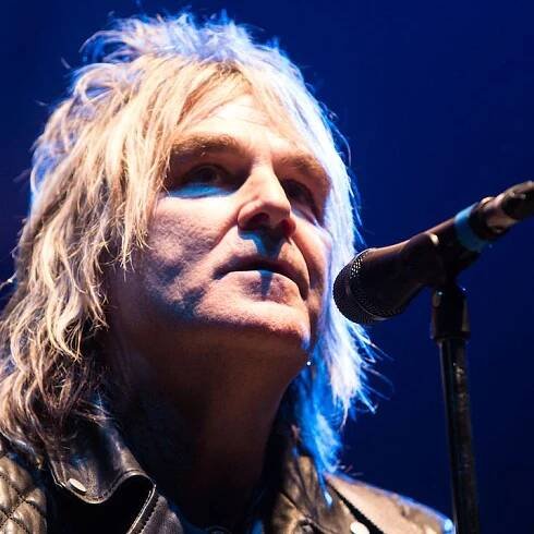The Alarm's Mike Peters has died after a 30 year battle with blood cancer