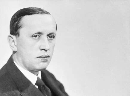 Do největšího počtu jazyků byl z českých spisovatelů přeložený Karel Čapek