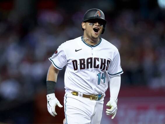 Can Gabriel Moreno become the best catcher in the National League in 2024?