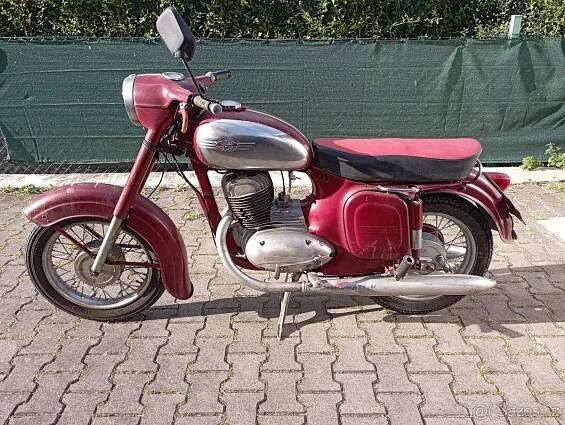 Jawa 250 Panelka - Děčín