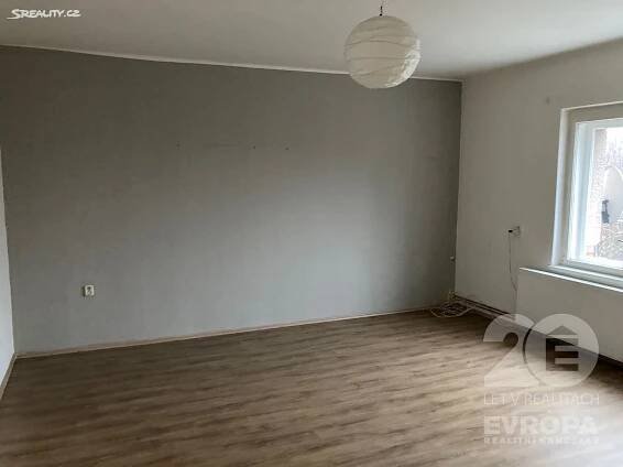 Pronájem bytu 1+1 40 m², Preslova, Dvůr Králové nad Labem