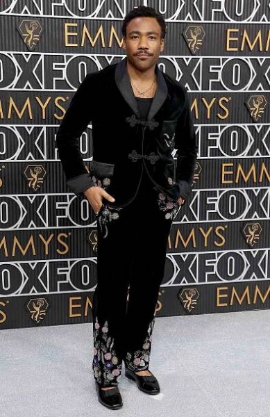 LOS ANGELES, CALIFORNIA - JANUARY 15: Donald Glover attends the 75th Primetime Emmy Awards at Peacock Theater on January 15, 2024 in Los Angeles, California.