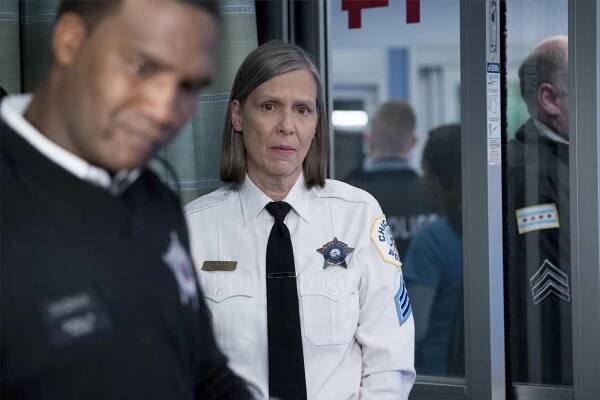 Nemocnice Chicago Med - Heart Matters (S02E10) (2017)