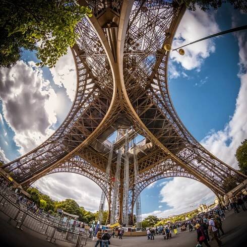 Evening Eiffel Tower 2nd floor / Audioguide on Mobile App / TEAN - Paris Webservices