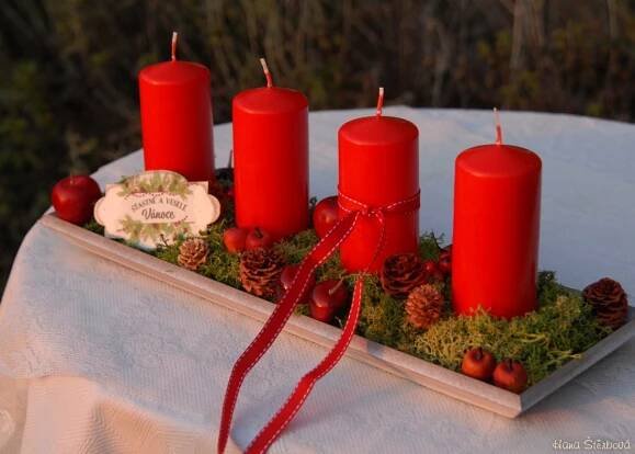 Advent do červena - Zimní a vánoční dekorace - Podzimní a zimní dekorace - Podzimní a zimní dekorace - HANA-KYTICE.cz