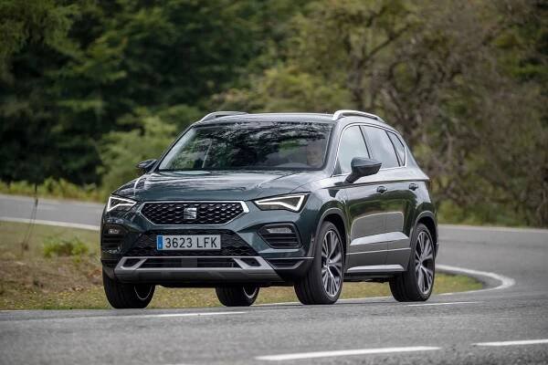 Seat Ateca: Podrobné specifikace vozidel & Interaktivní nástroj pro srovnání