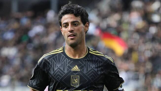 Los Angeles FC Carlos Vela During An MLS Soccer Match 2022 Wallpaper