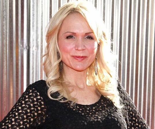 Barbara Alyn Woods Biography - Facts, Childhood, Family Life & Achievements