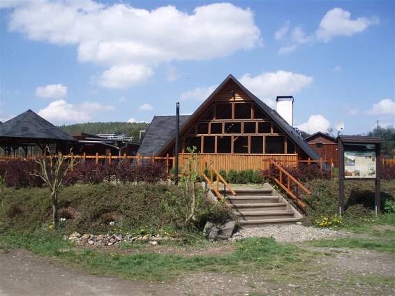 TÁBOŘIŠTĚ KOBYLKA - Živéfirmy.cz