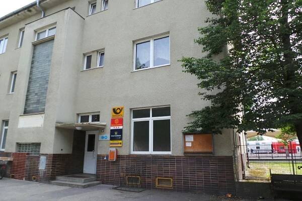 Pošta České Velenice foto 1