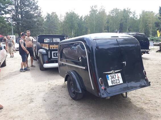 11. Hradecká V8, Hradec Králové - Fotky
